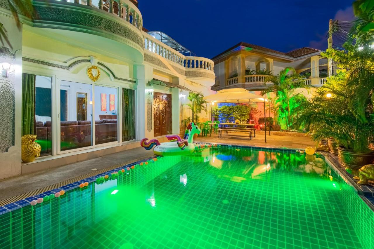 Ratana Villa - Pattaya Holiday House Walking Street 7 Bedrooms Extérieur photo